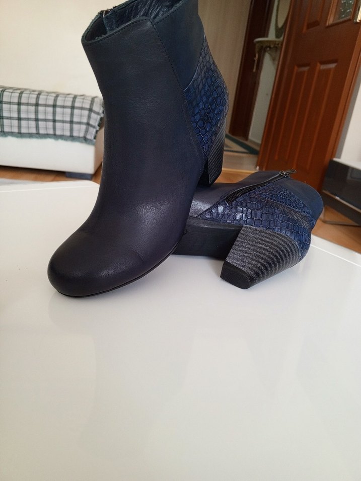 kombin Olarak da  AYAKABI ÇANTA - Görsel 2