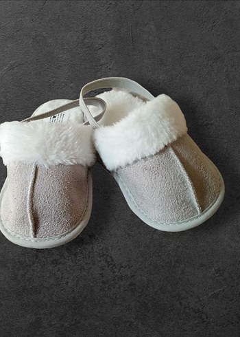 Kız  Erkek Çocuk Gri Kürklü Sıcak Ev Terliği - Görsel 3