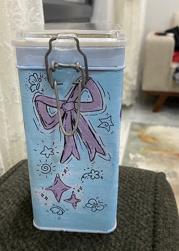 Diğer Pastel Mor Çiçek Desenli metal kutu