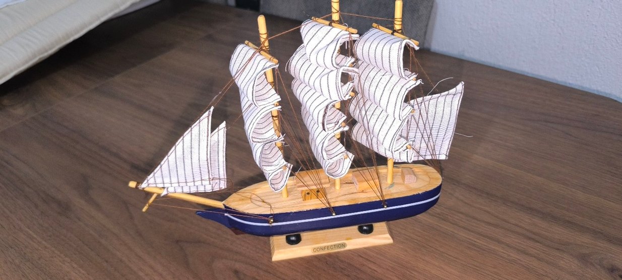 Beyaz Yelkenli Gemi Figürü - Görsel 2