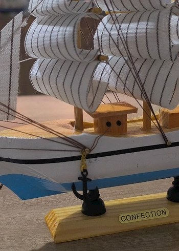 Beyaz Yelkenli Gemi Figürünü - Görsel 6