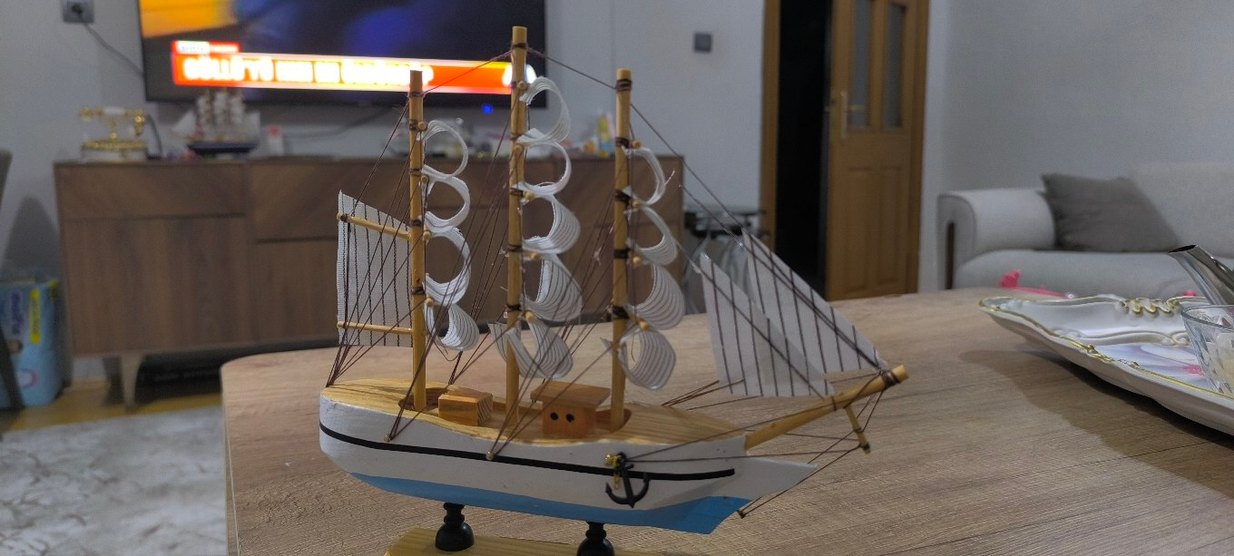 Beyaz Yelkenli Gemi Figürünü - Görsel 5