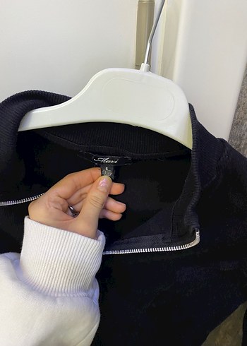Mavi Kadın Siyah Yarım Fermuarlı Mini Sweatshirt crop