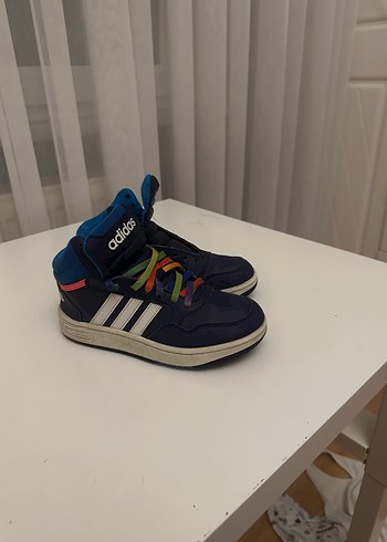 Erkek Çocuk Renkli Bağcıklı Spor Ayakkabı