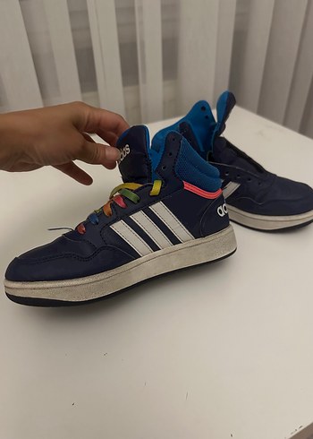 32 Beden Erkek Çocuk Renkli Bağcıklı Spor Ayakkabı