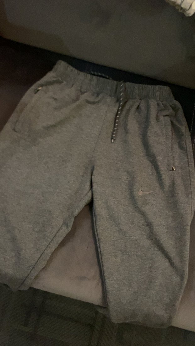 Gri nike eşofman altı - Görsel 2