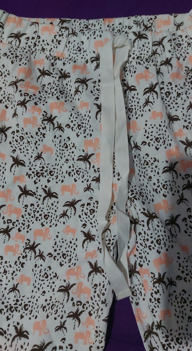 Beyaz Çiçek Desenli Dantel Detaylı Kız Pantolonu - Görsel 3