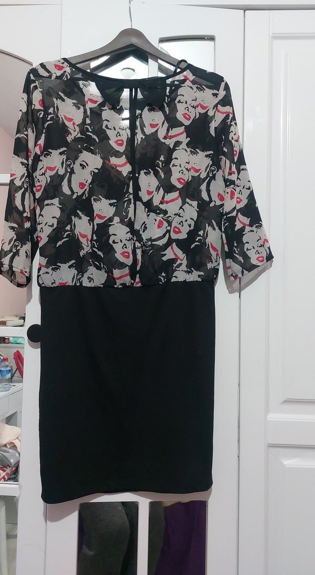 Koton marka Desenli Siyah Midi Mini Elbise 38 beden - Görsel 4