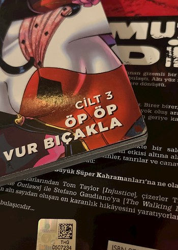 Harley Quinn Cilt 3: Öp Öp Vur Bıçakla - Görsel 4