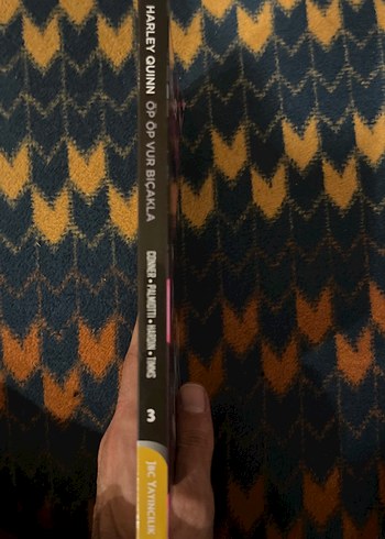 Harley Quinn Cilt 3: Öp Öp Vur Bıçakla - Görsel 3