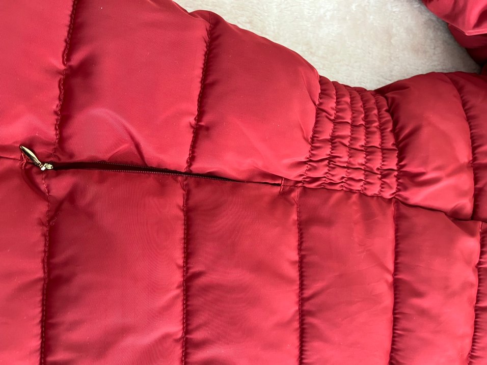 Bordo Kapüşonlu Kadın Kısa Kışlık Mont - Görsel 3