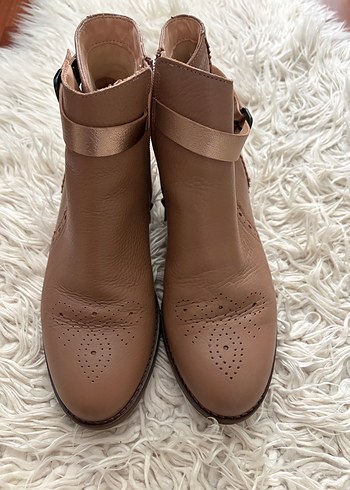 Clarks Taba Rengi Bot
