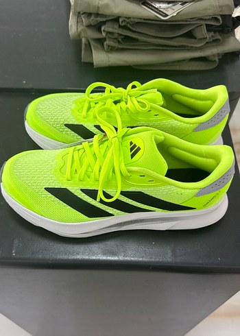 Adidas Erkek Neon Yesil Kosu Ve Antrenman Ayakkabisi