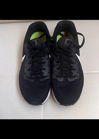 39 Beden siyah Renk Nike Siyah Kadın Spor Ayakkabı