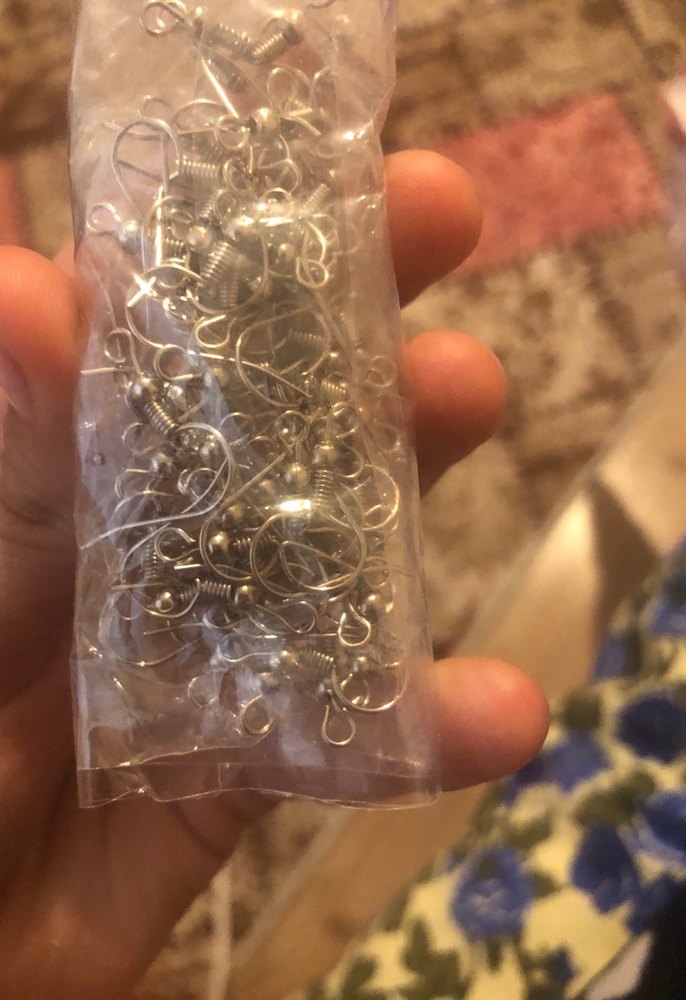 Renkli Harf ve Sembol küpe takma aparatı - Görsel 2