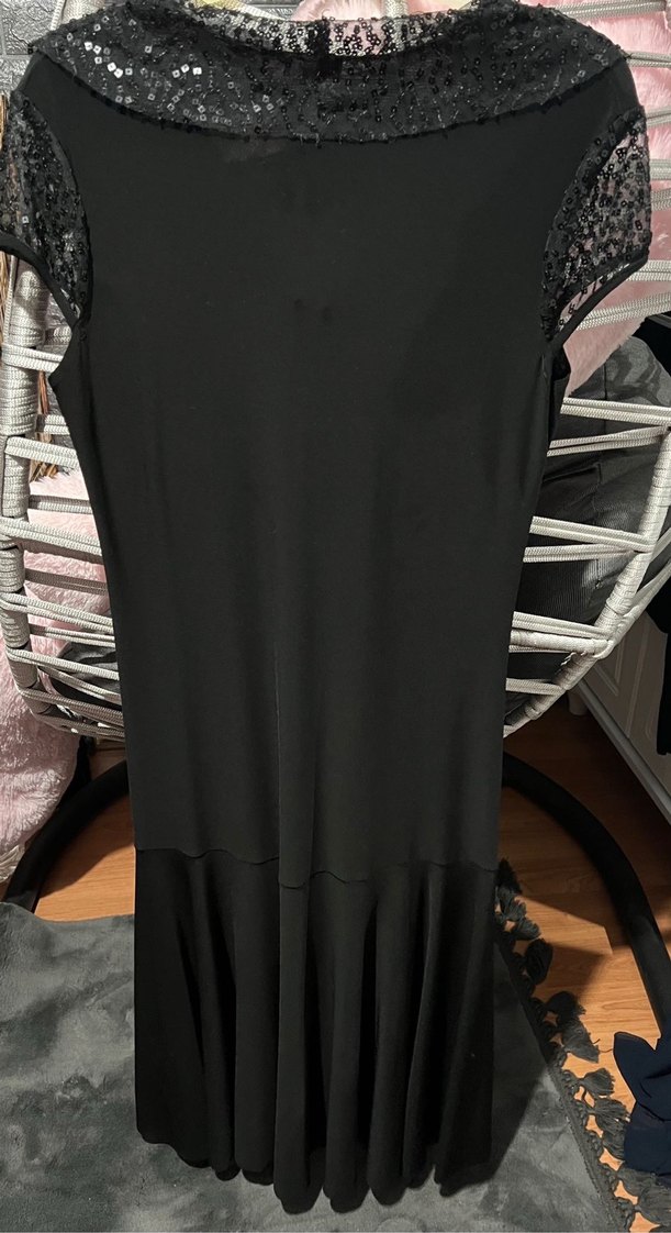 Pul detaylı,kısa kollu,penye likralı kumaş abiye elbise. - Görsel 4