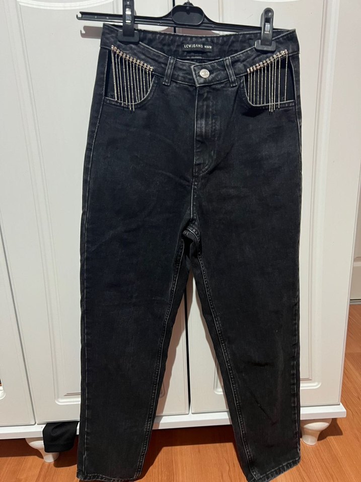 Kadın Siyah zincir taş detaylı Jean - Görsel 2