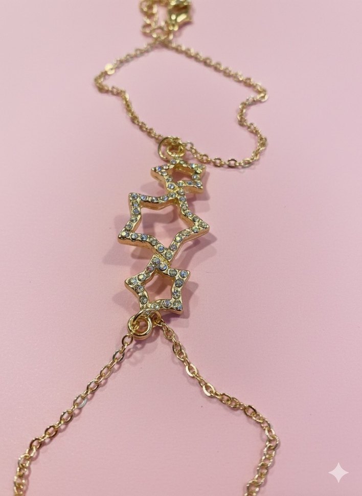 Yıldız Detaylı Altın Renkli El Zinciri - Görsel 2