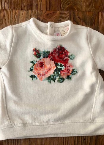 ZARA Nakışlı Beyaz Kız Sweatshirt