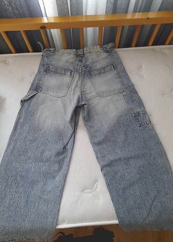Bershka açık mavi wide balloon model kemer detaylı jean bershka