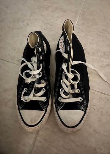 Converse ürünü