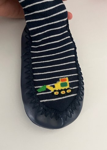 Erkek Bebek Kaydırmaz Tabanlı Ev Çorabı - Görsel 2