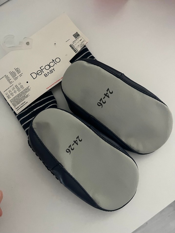 Erkek Bebek Kaydırmaz Tabanlı Ev Çorabı - Görsel 3