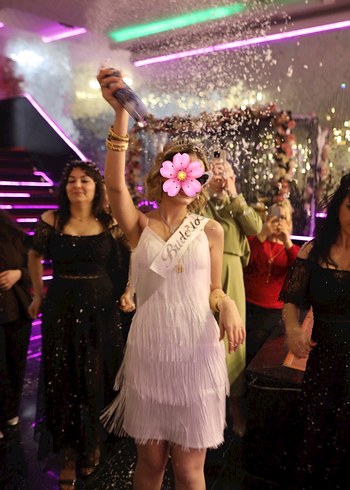 Püsküllü beyaz after - kına elbisesi - Görsel 3