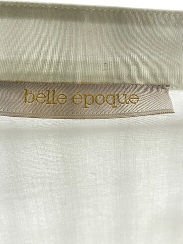 m Beden beyaz Renk Vintage Love Bluz %70 İndirimli.