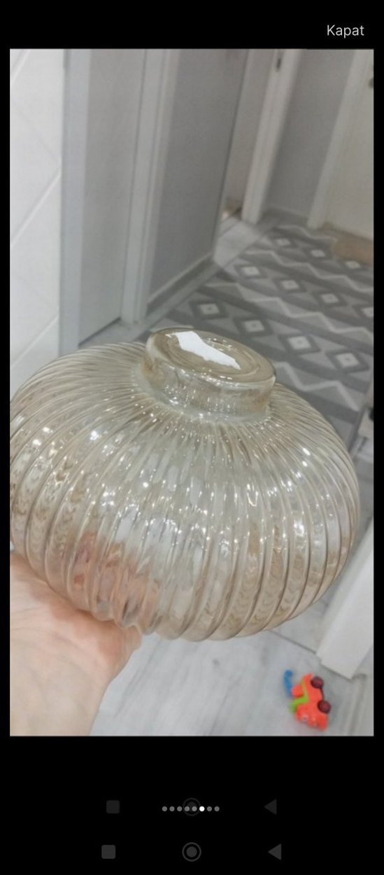 Bej Renkli Şeffaf Cam Vazo - Görsel 2