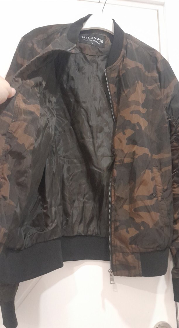 kadın Kamuflaj Desenli Rahat Kesim Ceket - Görsel 4