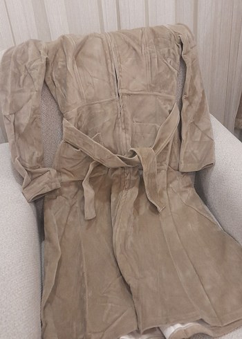 Bej kadın kaban - Görsel 4