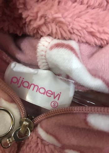 Pembe Bulut Desenli Kapüşonlu Kadın Tulum - Görsel 3