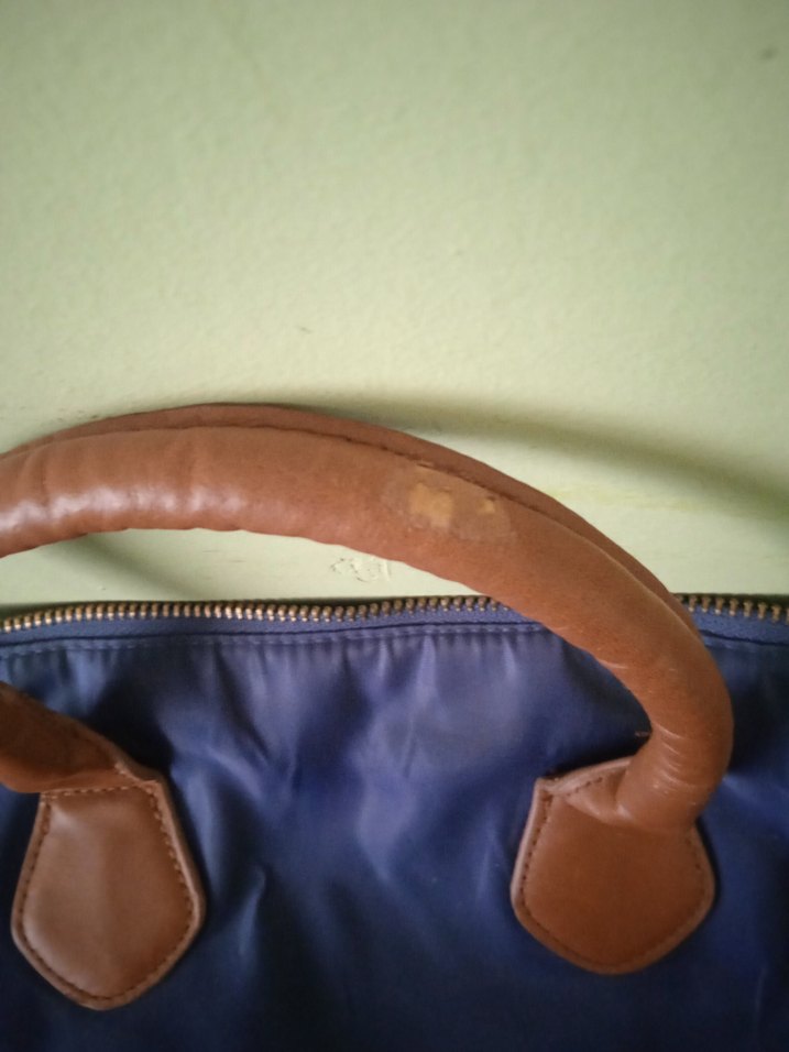 LC Waikiki markası kadın çantası - Görsel 3