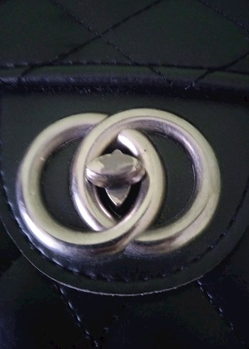 Klasik Siyah Deri Kadın Çanta - Görsel 2