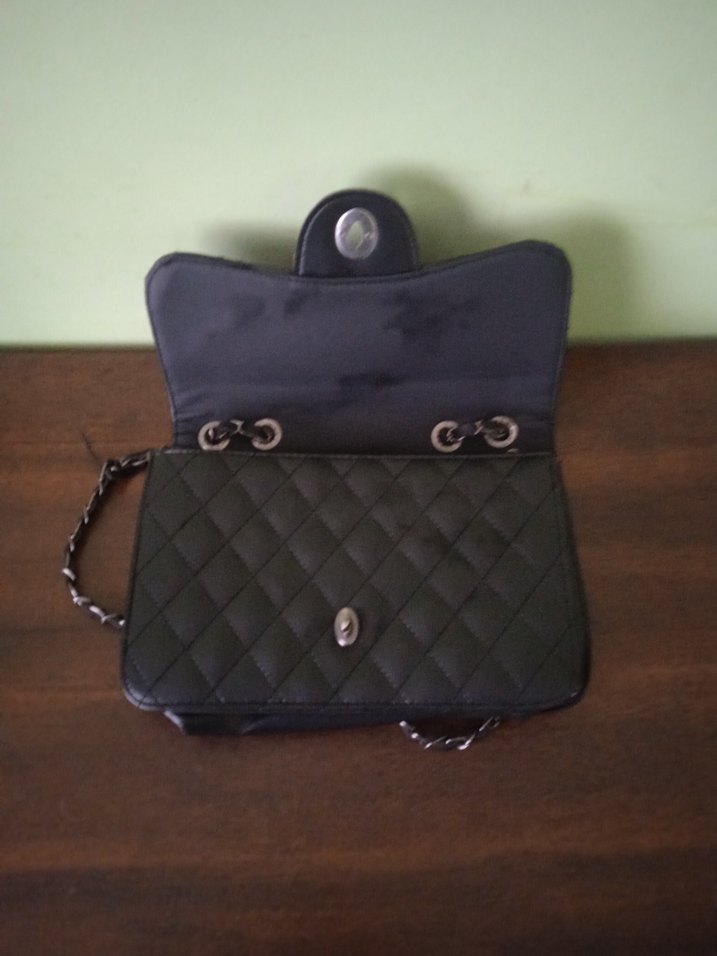 Klasik Siyah Deri Kadın Çanta - Görsel 4