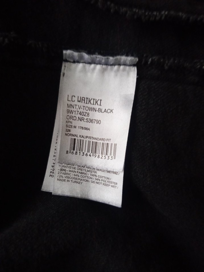 LCW marka siyah ceket - Görsel 4