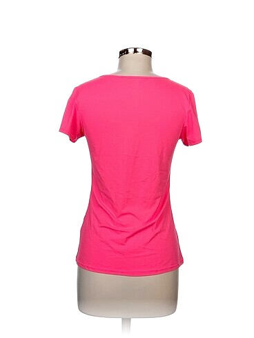 36 Beden Decathlon T-shirt %70 İndirimli.