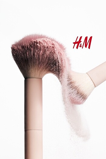 H&M Beauty | F01 | ALL-OVER POWDER BRUSH | Çok Amaçlı Pudra Fırç