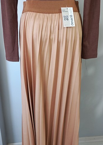 Bej Pileli Kadın Uzun Etek - Görsel 6