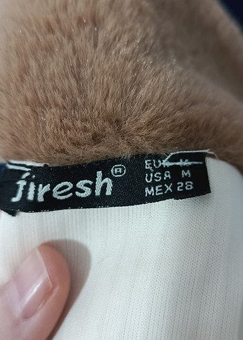 Peluş Yaka Düğmeli Bej Kadın Kazak - Görsel 3