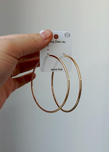 Parlak Altın Midi Halka Küpeler - Görsel 5