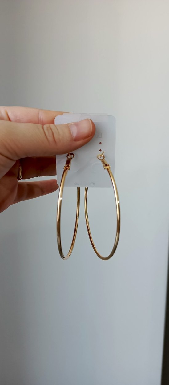 Parlak Altın Midi Halka Küpeler - Görsel 4