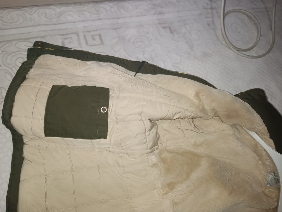 yeşil Kürklü Kadın zara mont - Görsel 2