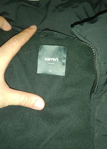 Siyah Fermuarlı Kadın Kışlık Mont - Görsel 2