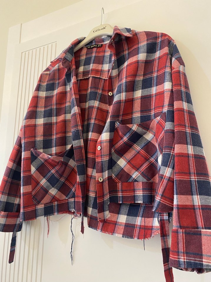 Kareli Kırmızı Düğmeli Kadın Gömlek - Görsel 2