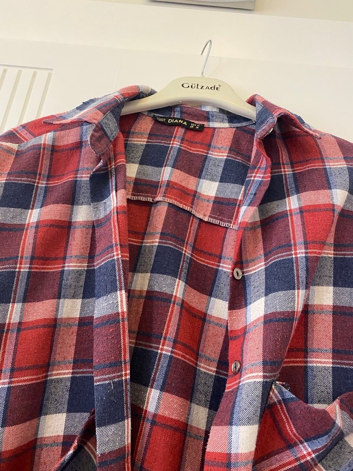Kareli Kırmızı Düğmeli Kadın Gömlek - Görsel 3