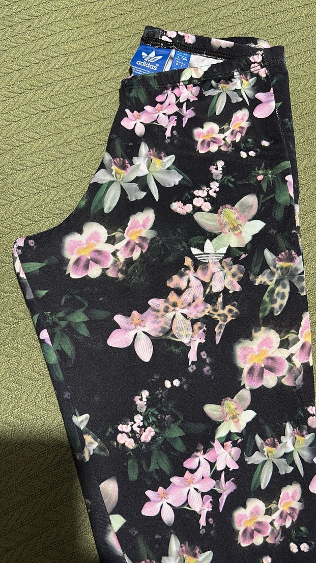 Çiçek Desenli Kadın Tayt - Görsel 4