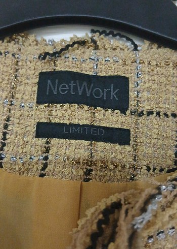 Network Bej Düğmeli Kadın Midi Ceket