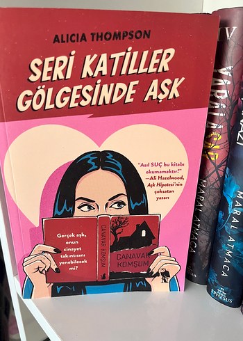 Seri Katiller Gölgesinde Aşk - Alicia Thompson